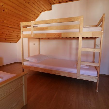Casa 193 Motorcycle Friends Bed & Breakfast Sibiu Ngoại thất bức ảnh
