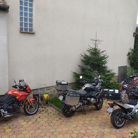 Casa 193 Motorcycle Friends Bed & Breakfast Sibiu Ngoại thất bức ảnh