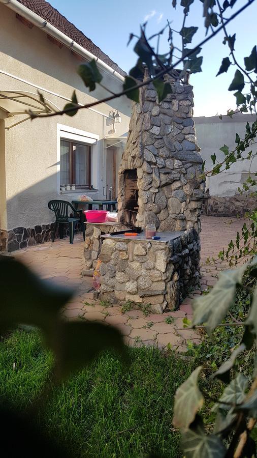 Casa 193 Motorcycle Friends Bed & Breakfast Sibiu Ngoại thất bức ảnh