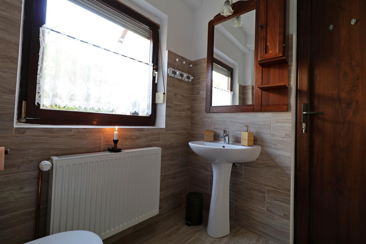 Casa 193 Motorcycle Friends Bed & Breakfast Sibiu Ngoại thất bức ảnh